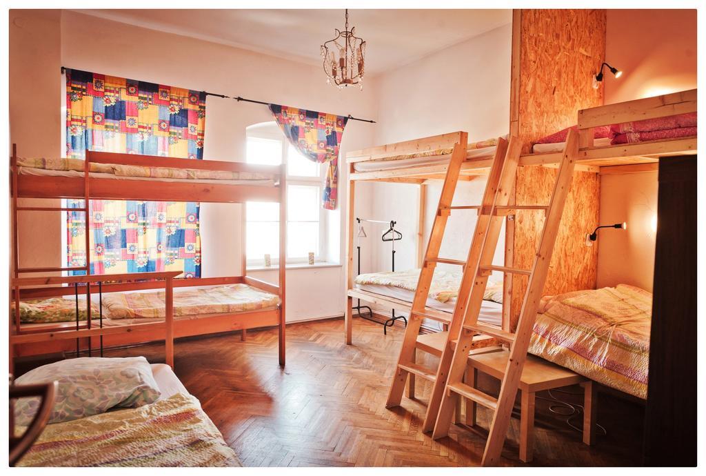 Hostel Bemma - Ozonowane Pokoje Breslavia Exterior foto