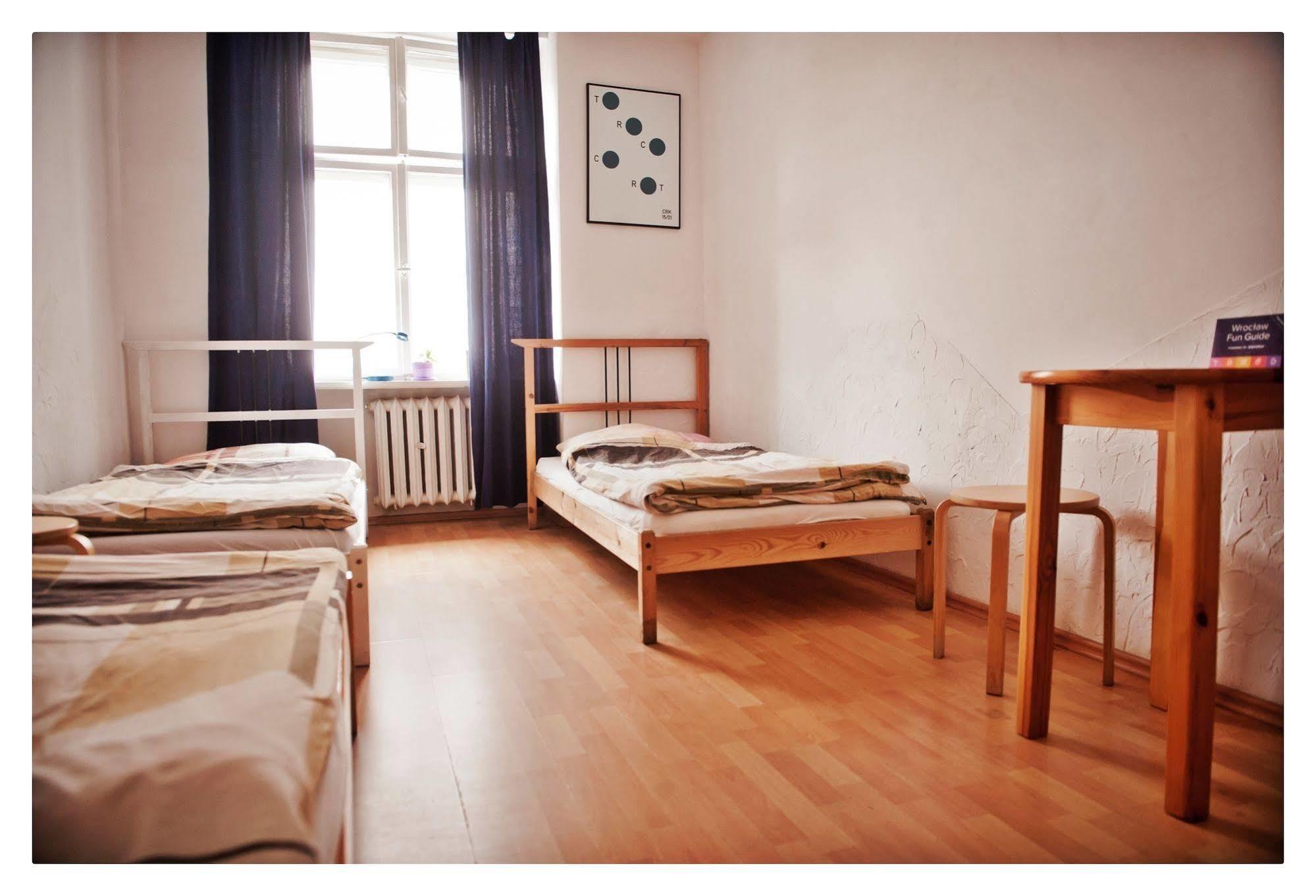 Hostel Bemma - Ozonowane Pokoje Breslavia Exterior foto